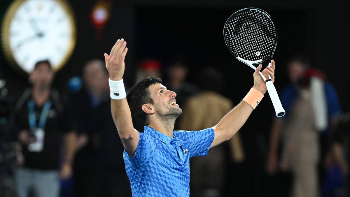 epa10437937 Novak Djokovic of Serbia celebrates winning the men?s singles final against Stefanos Tsitsipas of Greece at the 2023 Australian Open tennis tournament in Melbourne, Australia, 29 January 2 ...