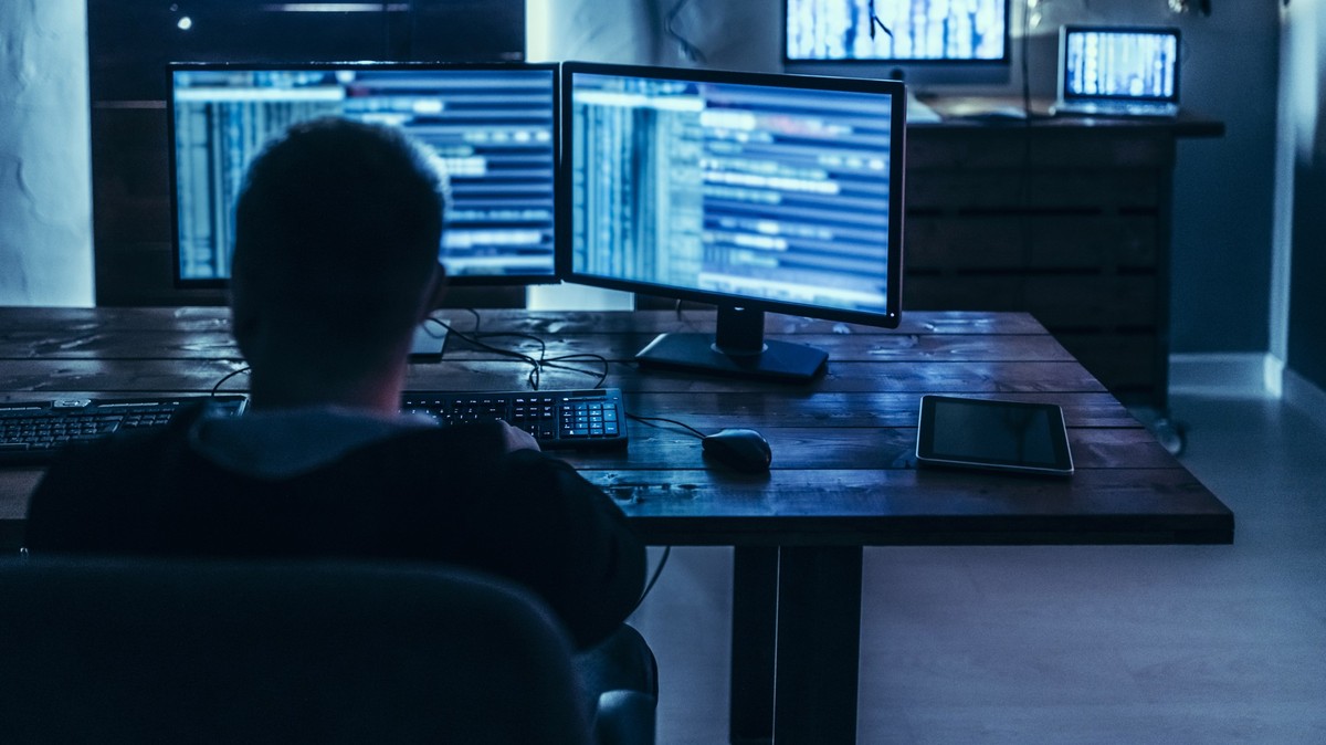 Hacker in deep mind solutions to destroy web