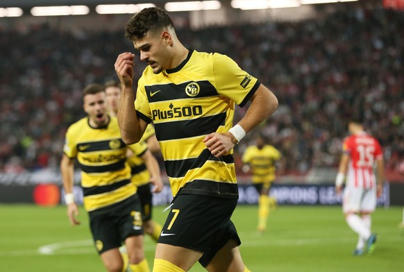 epa10900481 Young Boys&#039; Filip Ugrinic celebrates after scoring the 1-1 equalizer goal during the UEFA Champions league group G soccer match between Red Star and Young Boys in Belgrade, Serbia, 04 ...