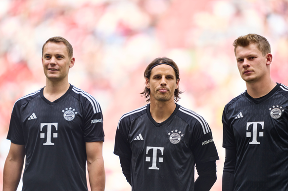Sommer mit seinen Bayern-Kollegen Neuer und Nübel.