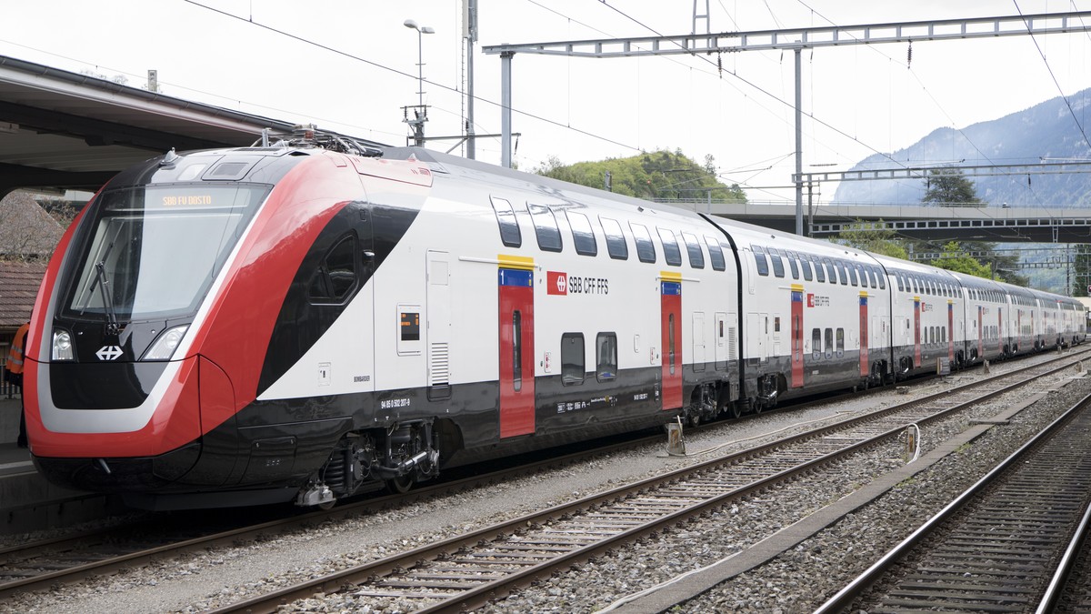 ARCHIVBILD ZUM EINSATZ DER NEUEN DOPPELSTOCKZUEGE DER SBB AUF DER OST-WEST-ACHSE AB DEM FAHRPLANWECHSEL VOM 9. DEZEMBER, AM MONTAG, 19. NOVEMBER 2018 - Der neue Fernverkehrszug der SBB "FV Dosto& ...