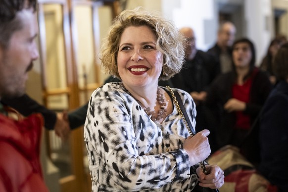 Melanie Mettler, GLP, Kandidatin fuer das Stadtpraesidium, trifft im Rathaus ein, am Tag der staedtischen Wahlen, am Sonntag, 24. November 2024 in Bern. Die Stimmberechtigten der Stadt Bern waehlen 80 ...