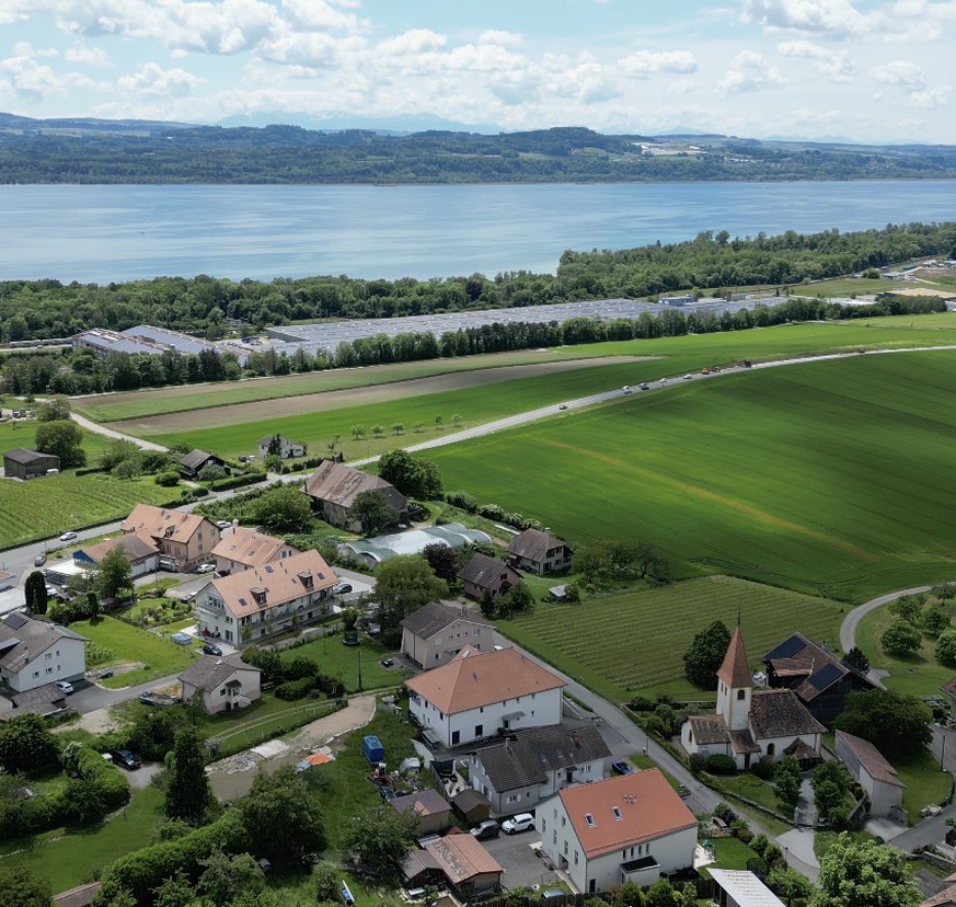 Onnens grösste Solaranlage der Schweiz Schweiz der Rekorde