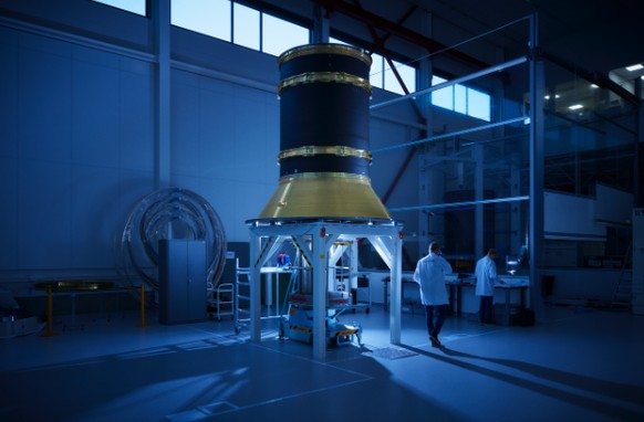 Einer der ultraleichten Satellitendispenser, die Beyond Gravity in Linköping (Schweden) für Amazon herstellt.