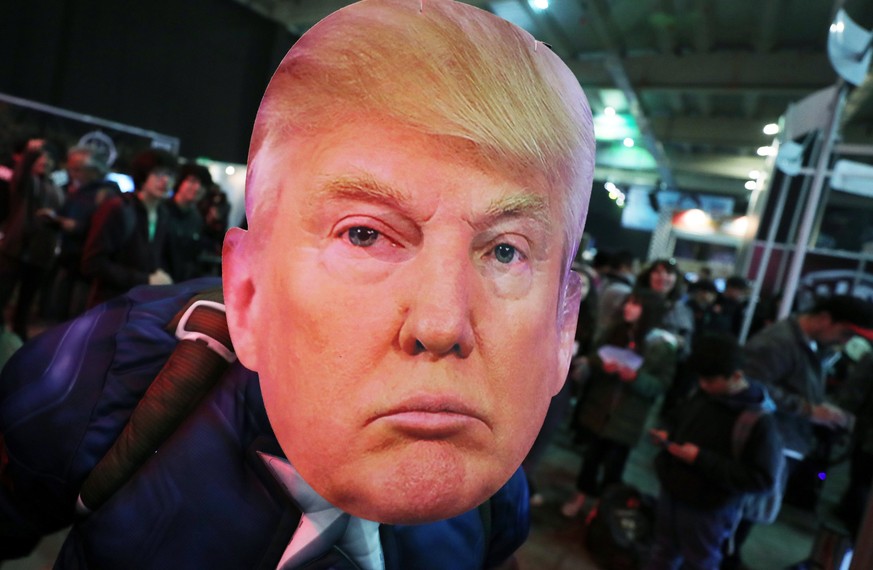 Trump gibt Filmen und Games eine Mitschuld am Schulmassaker und sticht in ein Wespennest