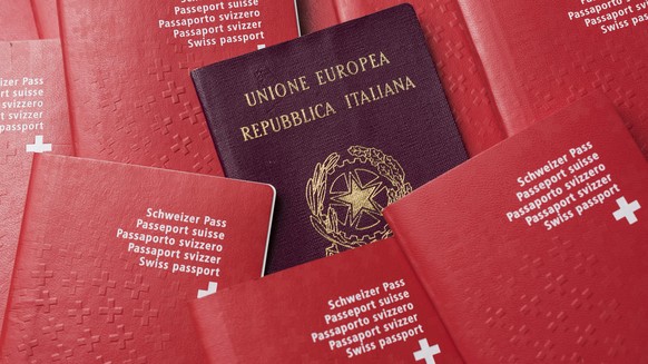 ZUR EIDGENOESSISCHEN ABSTIMMUNG VOM 12. FEBRUAR 2017 ÜBER DIE ERLEICHTERTE EINBUERGERUNG VON PERSONEN DER DRITTEN AUSLAENDERGENERATION STELLEN WIR IHNEN FOLGENDES BILDMATERIAL ZUR VERFUEGUNG – Swiss p ...