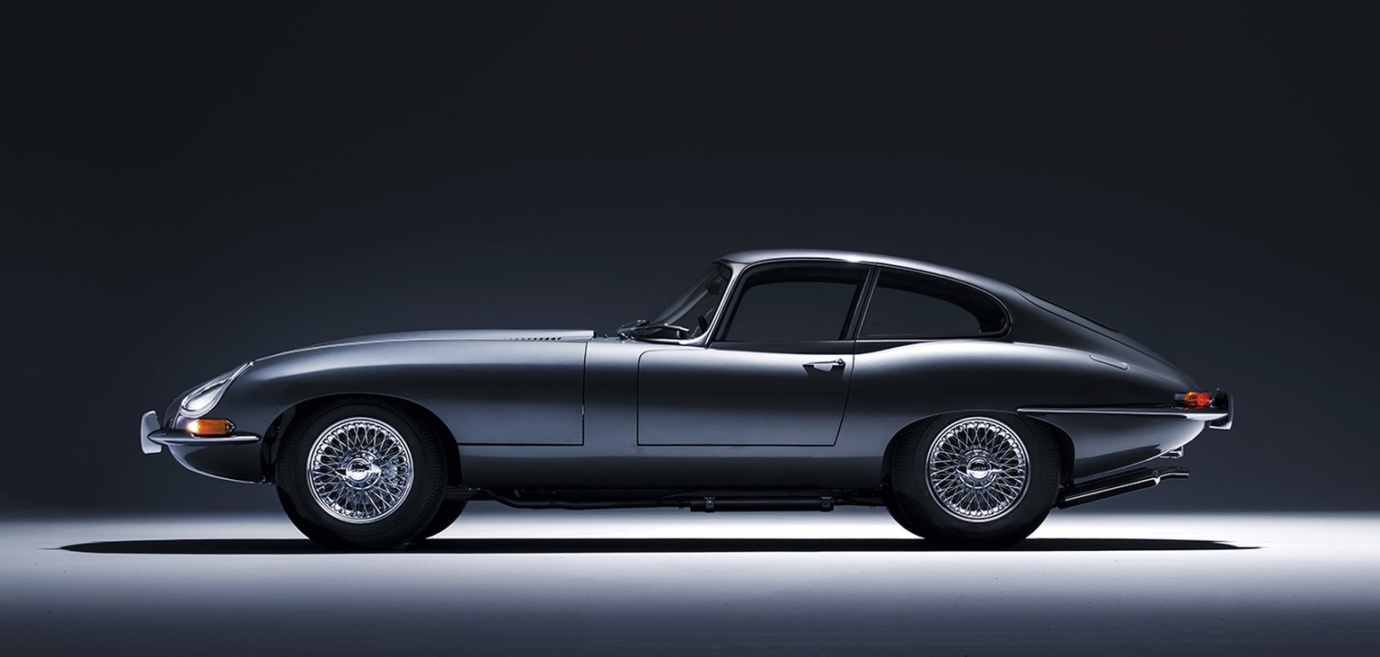 Jaguar E type xke e-type series i sprotwagen auto fahren motor retro https://www.jaguar.com/about-jaguar/jaguar-classic/etype-reborn.html