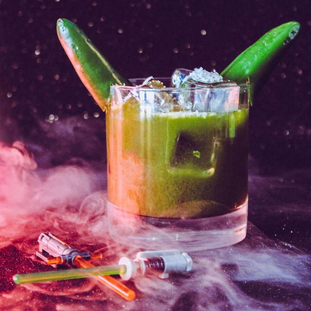 star wars cocktail trinken drinks alkohol sci fi film yoda https://www.liquor.com/slideshows/star-wars-cocktails/?utm_source=Sailthru&amp;utm_medium=email&amp;utm_campaign=7.24%205%20Mind-Blowing%20St ...