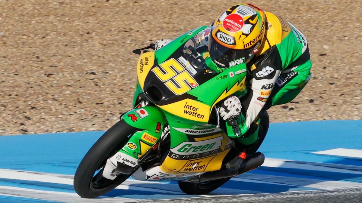 epa12055711 Swiss Moto 3 rider Noah Dettwiler of CIP Green Power participates in the second Moto3 Free Practice session for the Motorcycling Grand Prix of Spain, in Jerez de la Frontera, Spain, 26 Apr ...