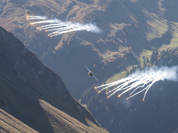 Das traditionelle Fliegerschiessen auf der Axalp - hier ein Bild aus dem Jahr 2018 - findet auch dieses Jahr nicht statt. Grund daf�r sind die zu engen Platzverh�ltnisse w�hrend der Corona-Pandemie. ( ...