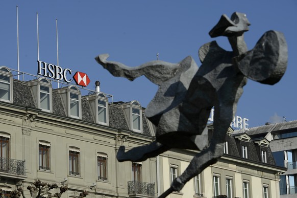 Die Polizei hat die Filiale der HSBC in Genf durchsucht.