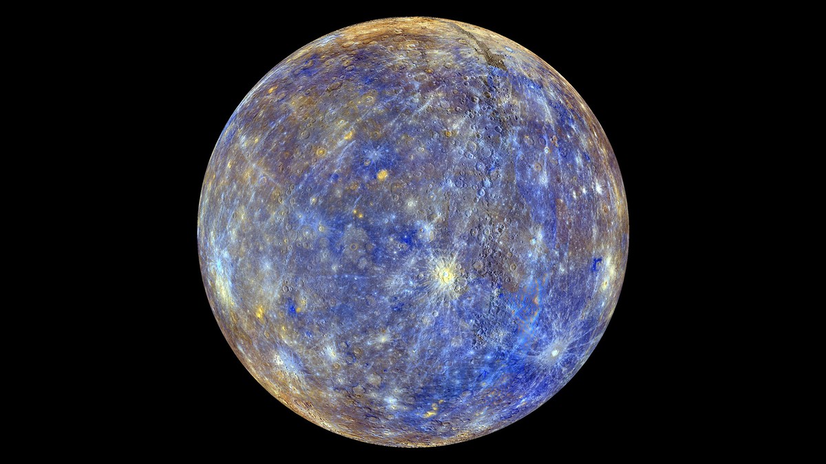 An image of the planet Mercury produced by NASA'S MErcury Surface, Space ENvironment, GEochemistry, and Ranging, or MESSENGER probe is seen in an undated picture released April 16, 2015. These co ...