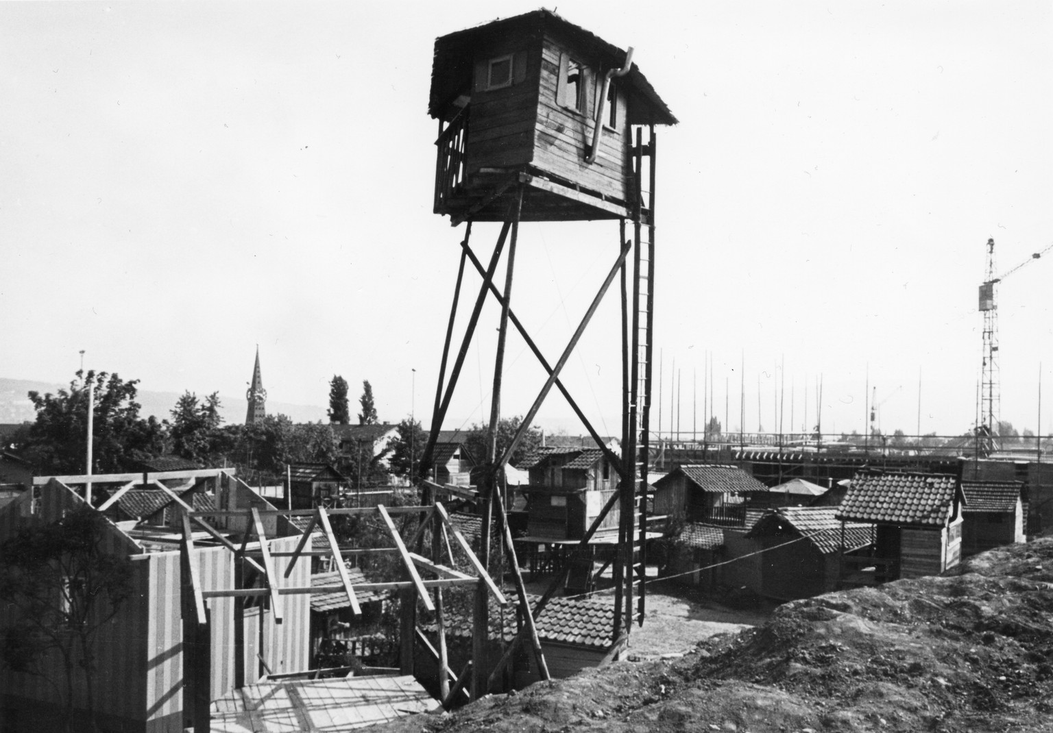 Wiedikon Döltschiweg, bei Robinson-Spielplatz Heuried, 1956.