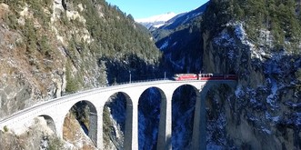 25 Dinge, die dir nur in der Schweiz im Zug passieren