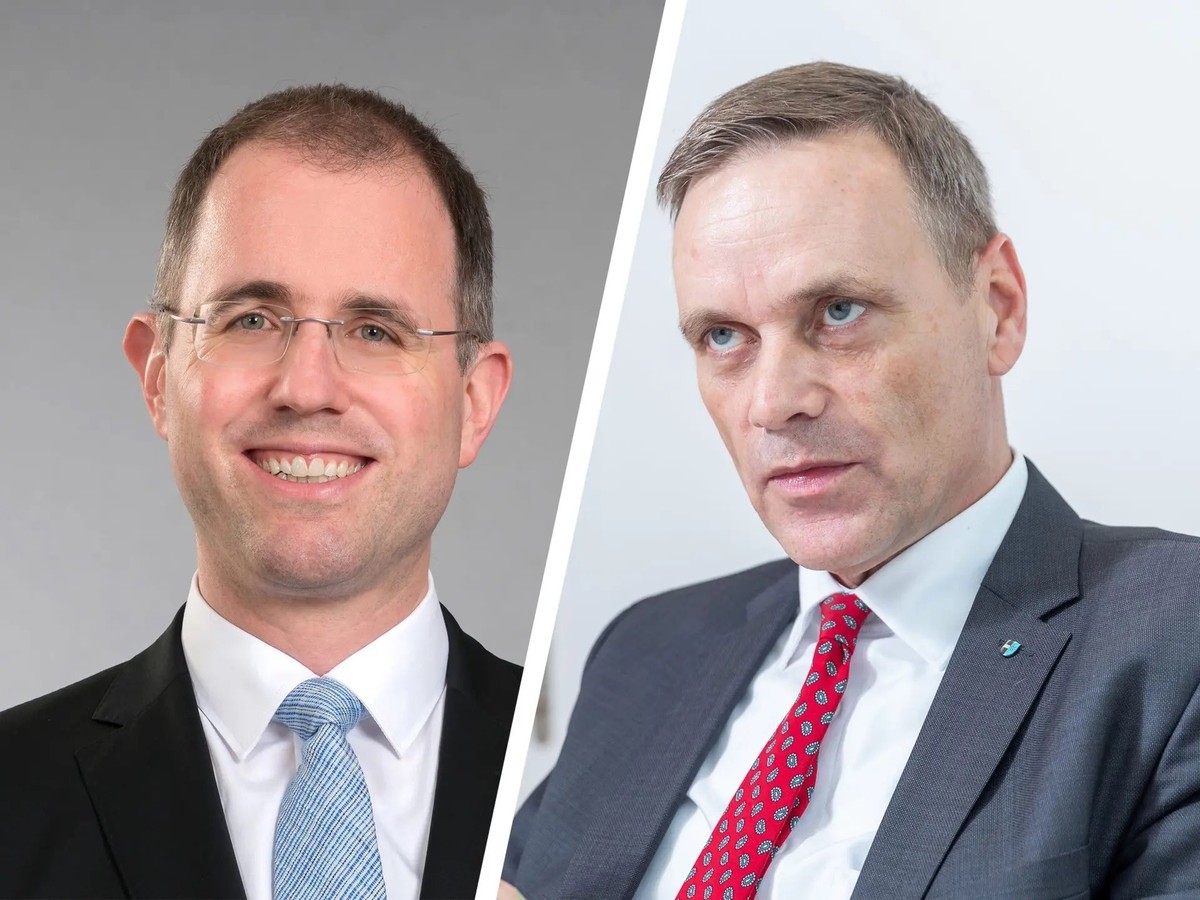 Rechtsanwalt Martin Steiger (links) kritisiert den Versuch der Datenrettung von Meineimpfungen.ch durch das Aargauer Gesundheitsdepartement von Jean-Pierre Gallati.