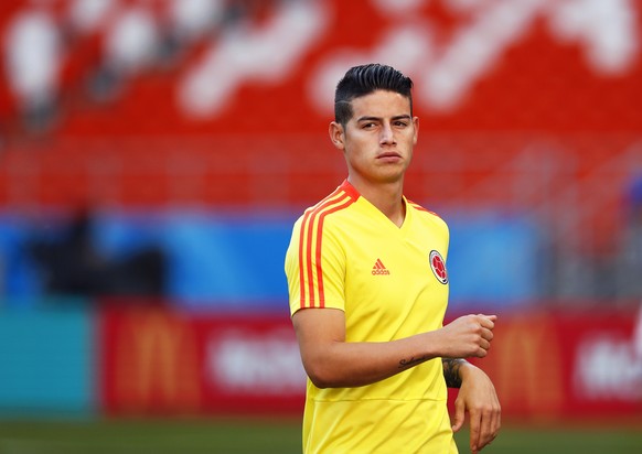 epa06819250 Colombia&#039;s midfielder James Rodriguez attends his team&#039;s training session in Saransk, Russia, 18 June 2018. Colombia will face Japan in their FIFA World Cup 2018 group H prelimin ...