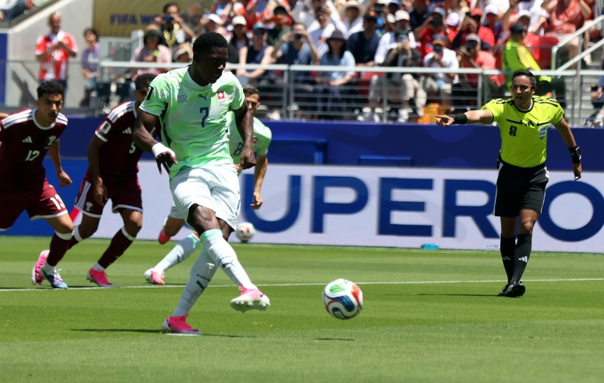 epa13035138 Breel Embolo of Switzerland scores the 1-0 by penalty during the FIFA World Cup 2026 group stage match Qatar against Switzerland, in San Francisco, USA, 13 June 2026. EPA/BENJAMIN FANJOY