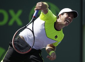 Nach einer Krampf-Partie zieht Carlos Berlocq in Key Biscayne in die 2. Runde ein.