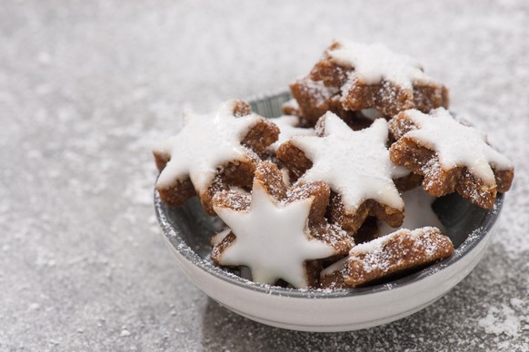 Zimtsterne, Weihnachtskekse, Weihnachten, Plätzchen, Guetzli