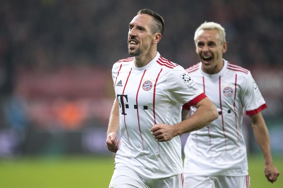 Bayern&#039;s goal scorer Franck Rib&#039;ry, left, and Rafinha celebrate scoring the second goal of the game against Leverkusen during the German Bundesliga soccer match between Bayer Leverkusen and  ...