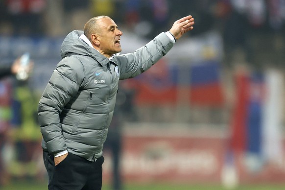 FILE - Then-Slovakia&#039;s head coach Francesco Calzona gestures during the Euro 2024 group J qualifying soccer match between Bosnia and Herzegovina and Slovakia, at the Bilino Polje Stadium in Zenic ...