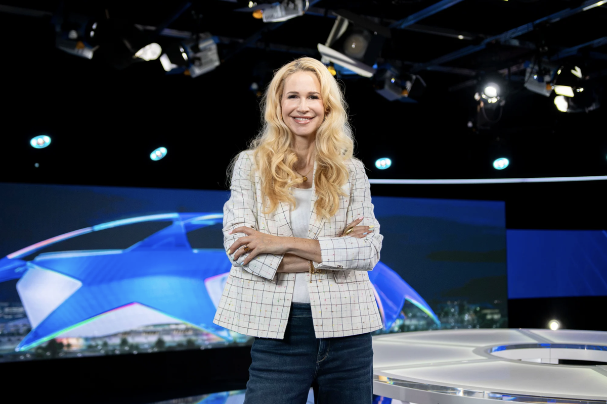 Claudia Lässer, CEO Entertainment Programm AG, im Champions-League-Studio von blue Sport.