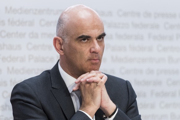 Swiss Federal councillor Alain Berset briefs the media about the latest measures to fight the Covid-19 Coronavirus pandemic, on Friday, March 13, 2020 in Bern, Switzerland. (KEYSTONE/Alessandro della ...