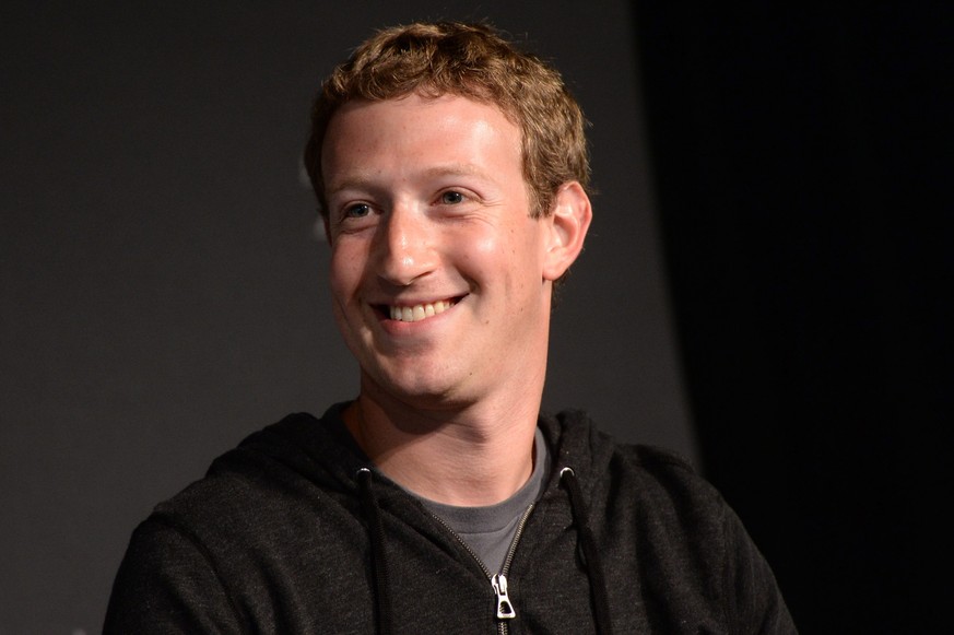 epa05614717 (FILE) A file picture dated 18 September 2013 shows Facebook founder and CEO Mark Zuckerberg at the Newseum in Washington DC, USA. Social media giant Facebook on 02 November 2016 posted fo ...
