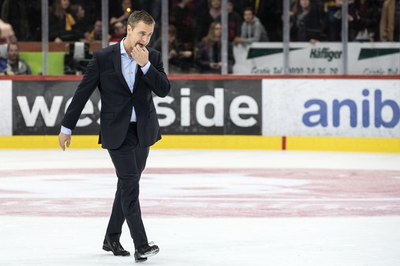 Zugs Cheftrainer Dan Tangnes ist enttaeuscht nach dem fuenften Eishockey Playoff-Finalspiel der National League zwischen dem SC Bern und dem EV Zug, am Samstag, 20. April 2019, in der Postfinance Aren ...