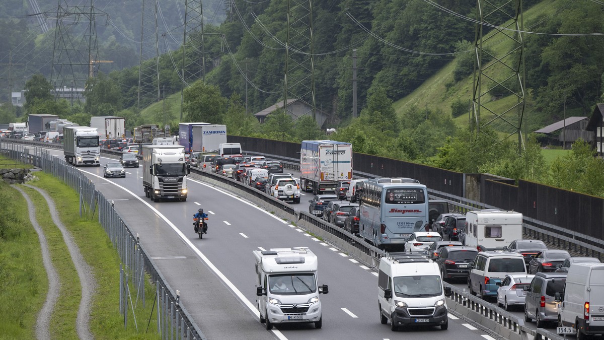 Auf-der-A2-im-Kanton-Luzern-wird-das-Tempolimit-flexibel