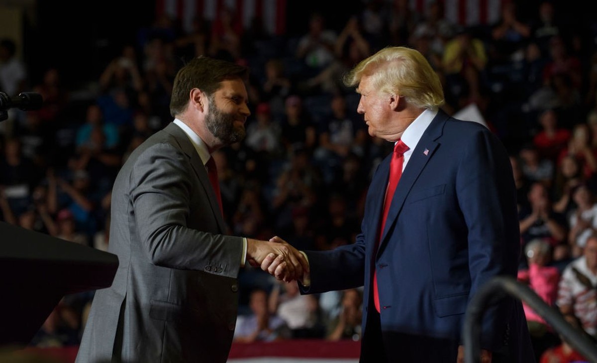 YOUNGSTOWN, OH - SEPTEMBER 17: Republican Senate candidate JD Vance and former President Donald Trump speak at a Save America Rally to support Republican candidates running for state and federal offic ...