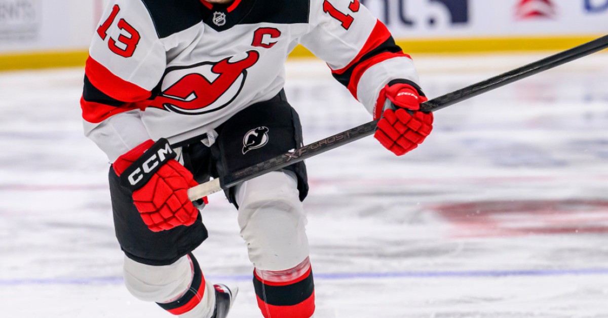 devils-beenden-niederlagenserie-auch-dank-hischier-assists-mosers-tampa-bay-marschiert