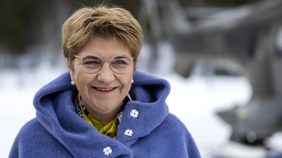 epa11844707 Switzerland&#039;s Defense Minister Federal Councillor Viola Amherd visits the troops of the Army&#039;s operations center deployed to provide security at the World Economic Forum (WEF) in ...