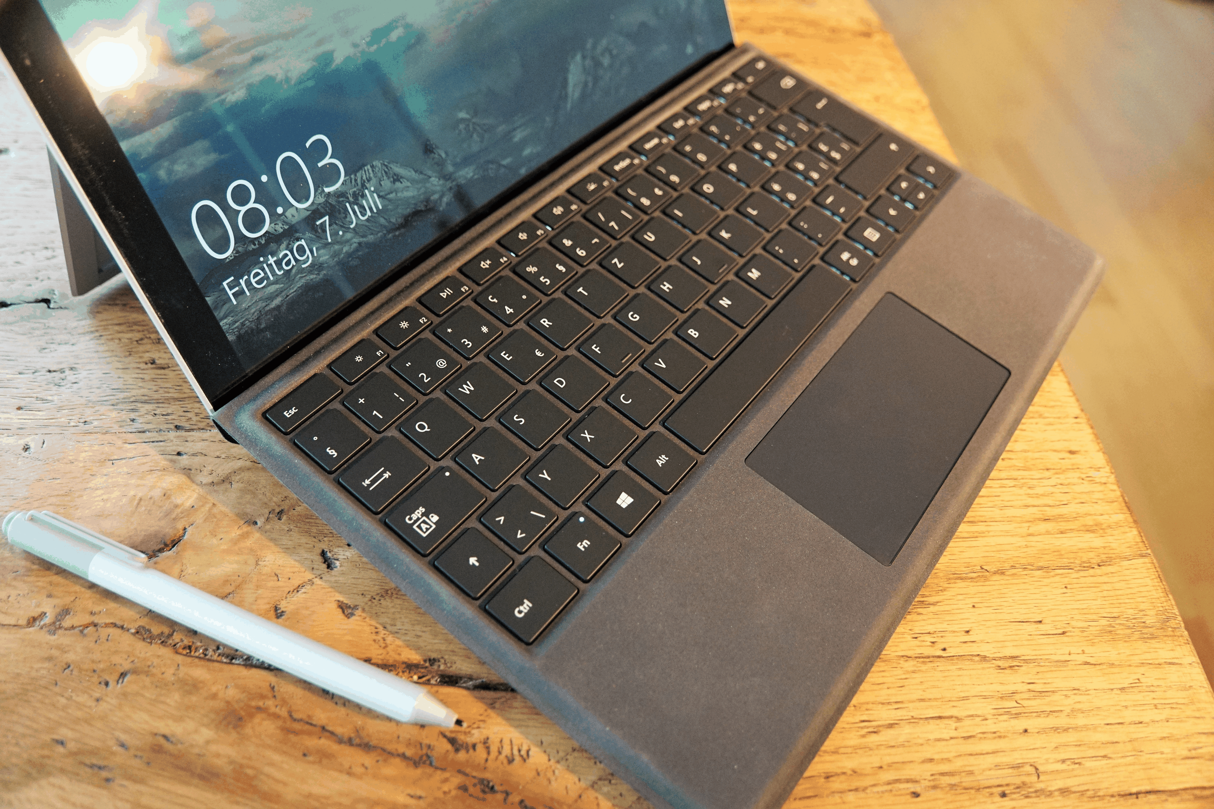 Surface Pro (2017) Windows 10 PC Tablet Laptop Computer