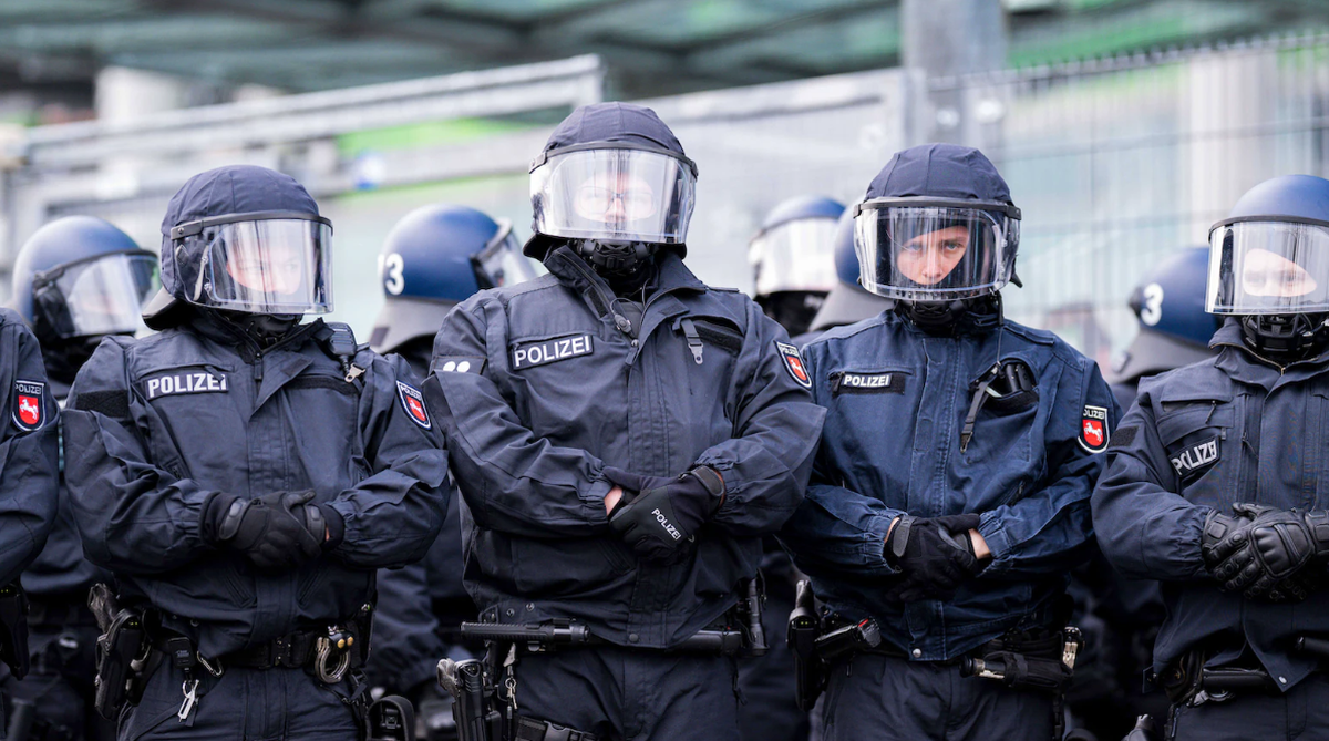 Deutsche Spezialkräfte mit Schutzausrüstung (Archivbild).