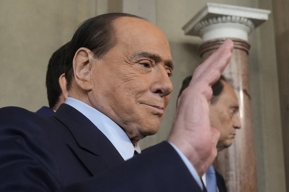 Forza Italia president Silvio Berlusconi waves to press as he leaves the Quirinale Presidential Palace after a meeting with Italian President Sergio Mattarella as part of a round of consultations with ...