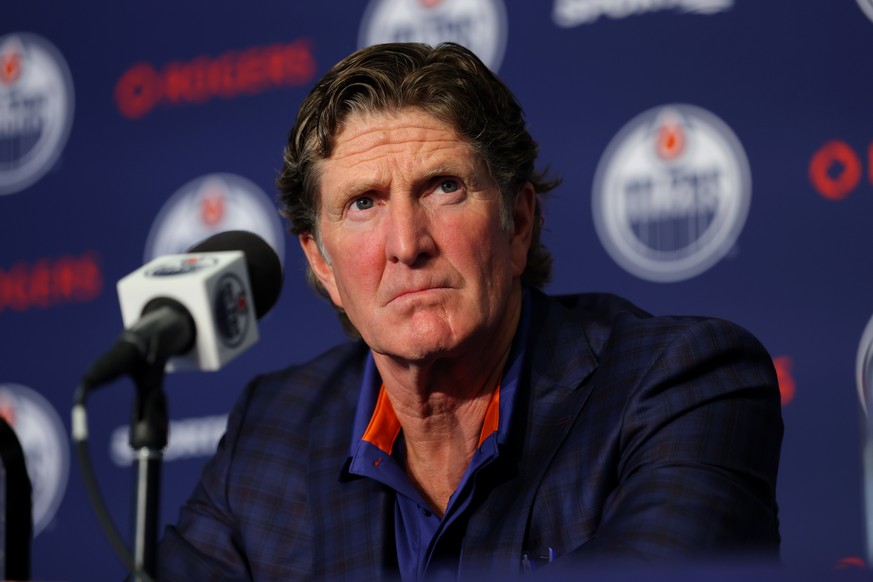 Edmonton Oilers head coach Mike Babcock speaks to the media during a news conference in Edmonton, Alberta, Tuesday, June 23, 2026. (James Maclennan/The Canadian Press via AP)
Oilers Babcock Hockey