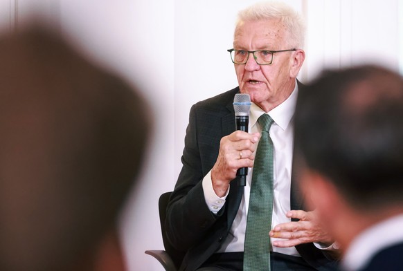 epa12237355 Baden Wurttemberg Minister-President Winfried Kretschmann attends the presentation and discussion of the final report of the ?Initiative for an Effective State? at the Bellevue Palace in B ...