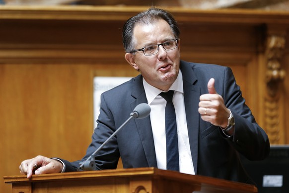 Peter Schilliger, FDP-LU, spricht waehrend der Herbstsession der Eidgenoessischen Raete, am Dienstag, 27. September 2016, im Nationalrat in Bern. (KEYSTONE/Peter Klaunzer)