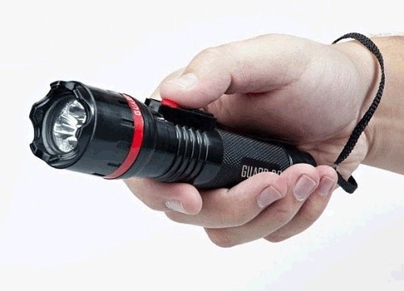 Flashlight Stun Gun 10 Million Volt
...High Quality Rechargeable Patrol Light...

...10,000,000 Volts Of Stopping Power!...

This patrol quality rechargeable bright LED flashlight also carry&#039;s 10 ...