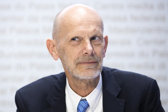 Daniel Koch, Delegierter des BAG fuer COVID-19, spricht waehrend einer Medienkonferenz zur Situation des Coronavirus, am Montag, 27. April 2020 in Bern. (KEYSTONE/Peter Klaunzer)