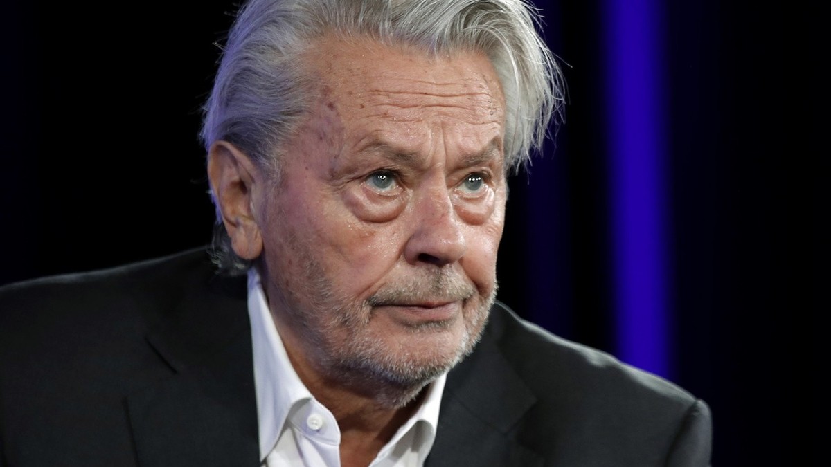epa07583686 French actor Alain Delon participates in a masterclass during the 72nd annual Cannes Film Festival, in Cannes, France, 19 May 2019. The festival runs from 14 to 25 May. EPA/IAN LANGSDON