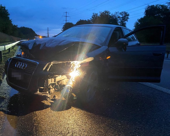 Selbstunfall auf der A7 bei Hüttlingen.