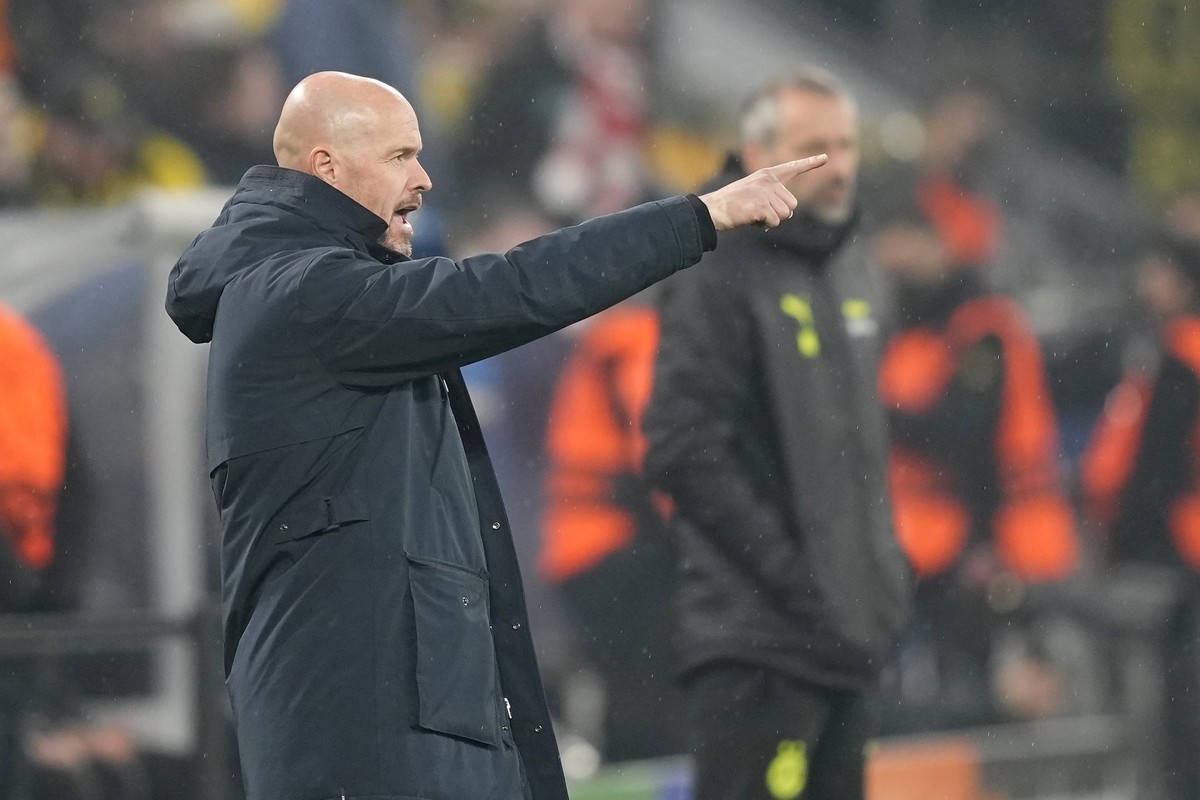 Ajax's head coach Erik ten Hag gestures during the Champions League group C soccer match between Borussia Dortmund and Ajax Amsterdam in Dortmund, Germany, Wednesday, Nov. 3, 2021. (AP Photo/Mart ...