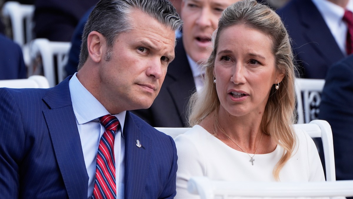 «Das ist nur Chaos»: Trumps Kriegsminister Hegseth bunkert sich ein