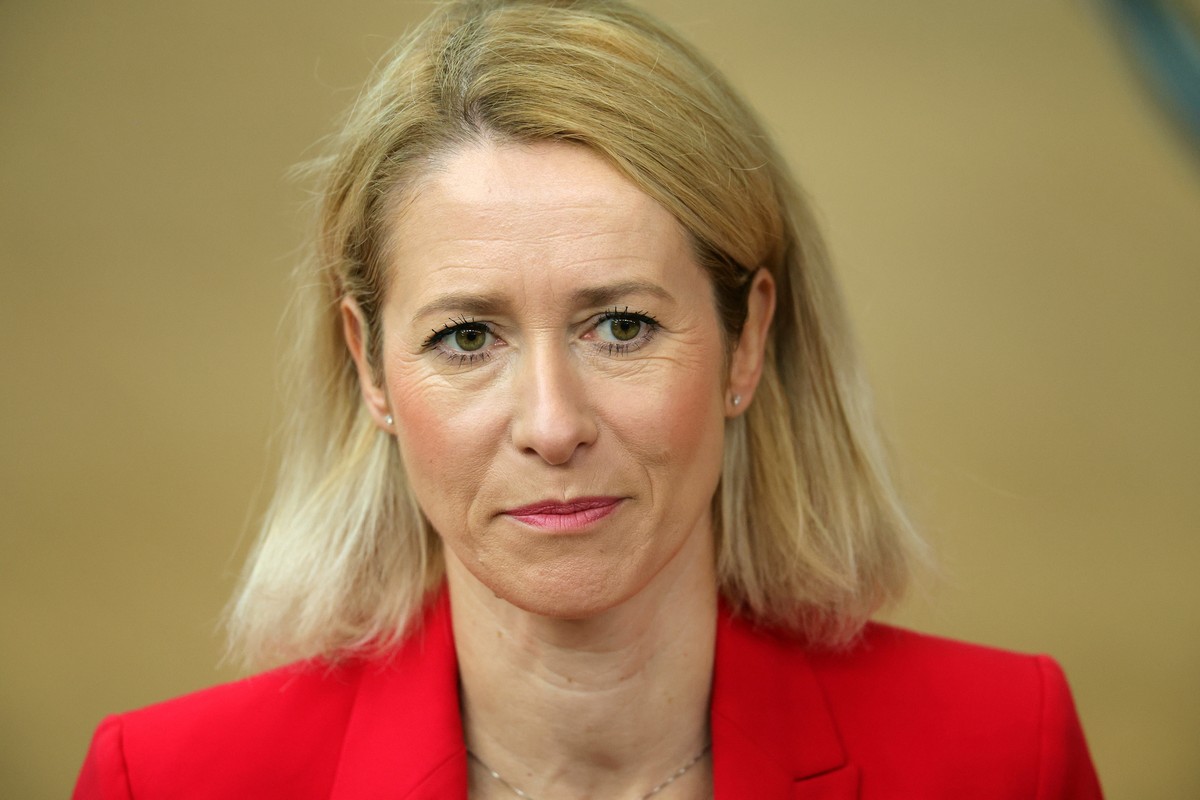 epa13308607 European High Representative of the Union for Foreign Affairs Kaja Kallas speaks to the media on the second day of a two-day European Council summit in Brussels, Belgium, 16 October 2026.  ...