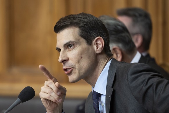 Thierry Burkart, FDP-AG, spricht im Staenderat, waehrend der Fruehjahrssession der Eidgenoessischen Raete, am Dienstag, 11. Maerz 2025 im Staenderat in Bern. (KEYSTONE/Peter Klaunzer)