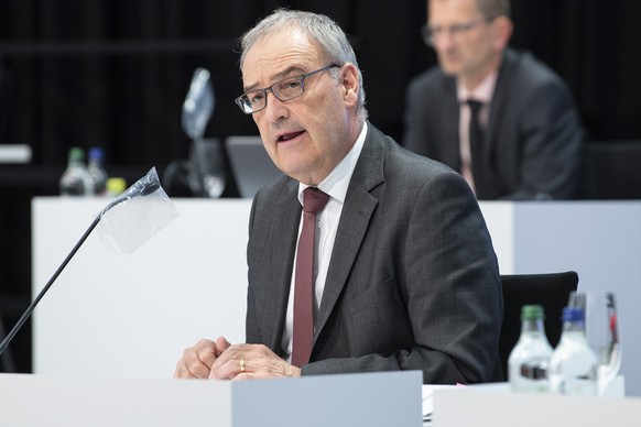 Bundesrat Guy Parmelin spricht an der Sommersession der Eidgenoessischen Raete, am Montag, 8. Juni 2020 im Staenderat in einer Ausstellungshalle von Bernexpo in Bern. Damit das Parlament die vom Bunde ...