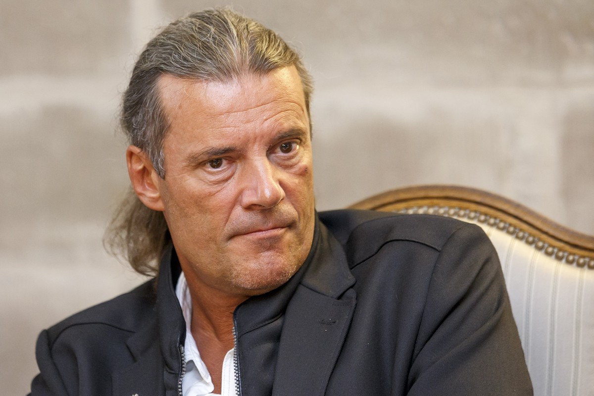 Oskar Freysinger, conseiller d'Etat valaisan, s'exprime sur la votation de la nouvelle loi sur le renseignement (LRens), lors de la conference de presse de la Conference latine des chefs de  ...