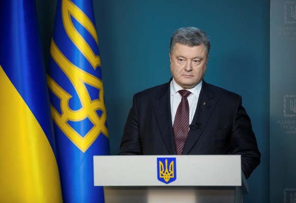 Ukrainian President Petro Poroshenko makes an address in Kiev, Ukraine, December 19, 2016. Mykhailo Markiv/Ukrainian Presidential Press Service/Handout via REUTERS ATTENTION EDITORS - THIS IMAGE WAS P ...